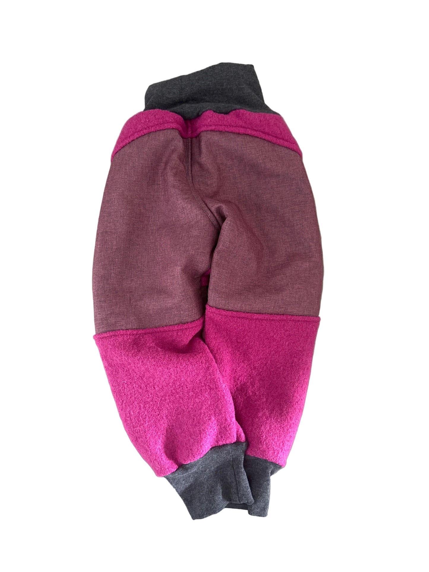 Sofort verfügbare Tobehose aus Wollwalk Gr. 98