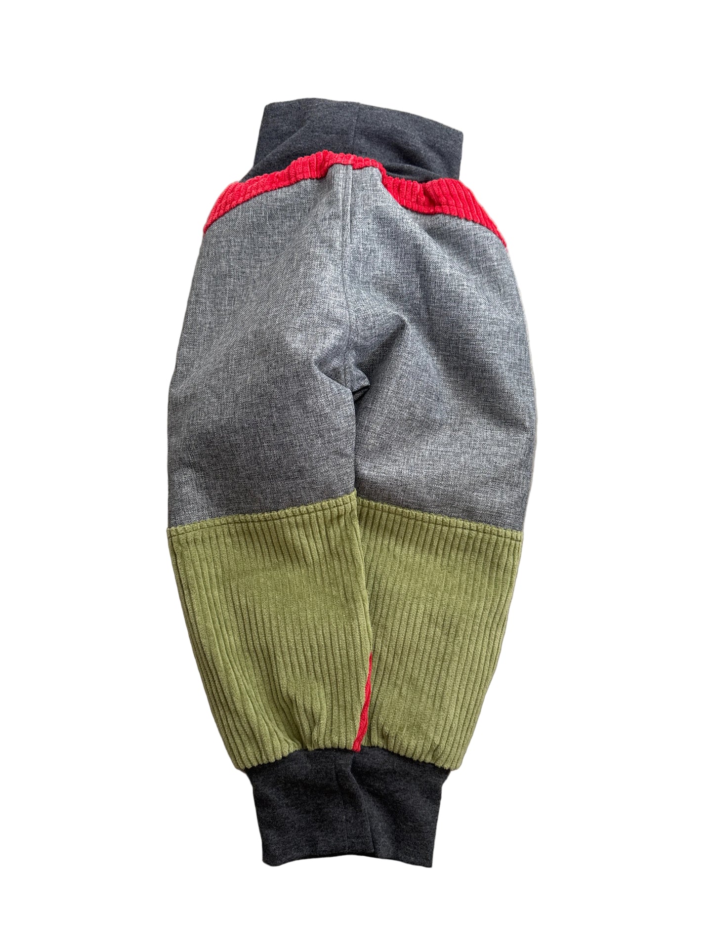 Sofort verfügbare Tobehose aus Cord | Gr. 92