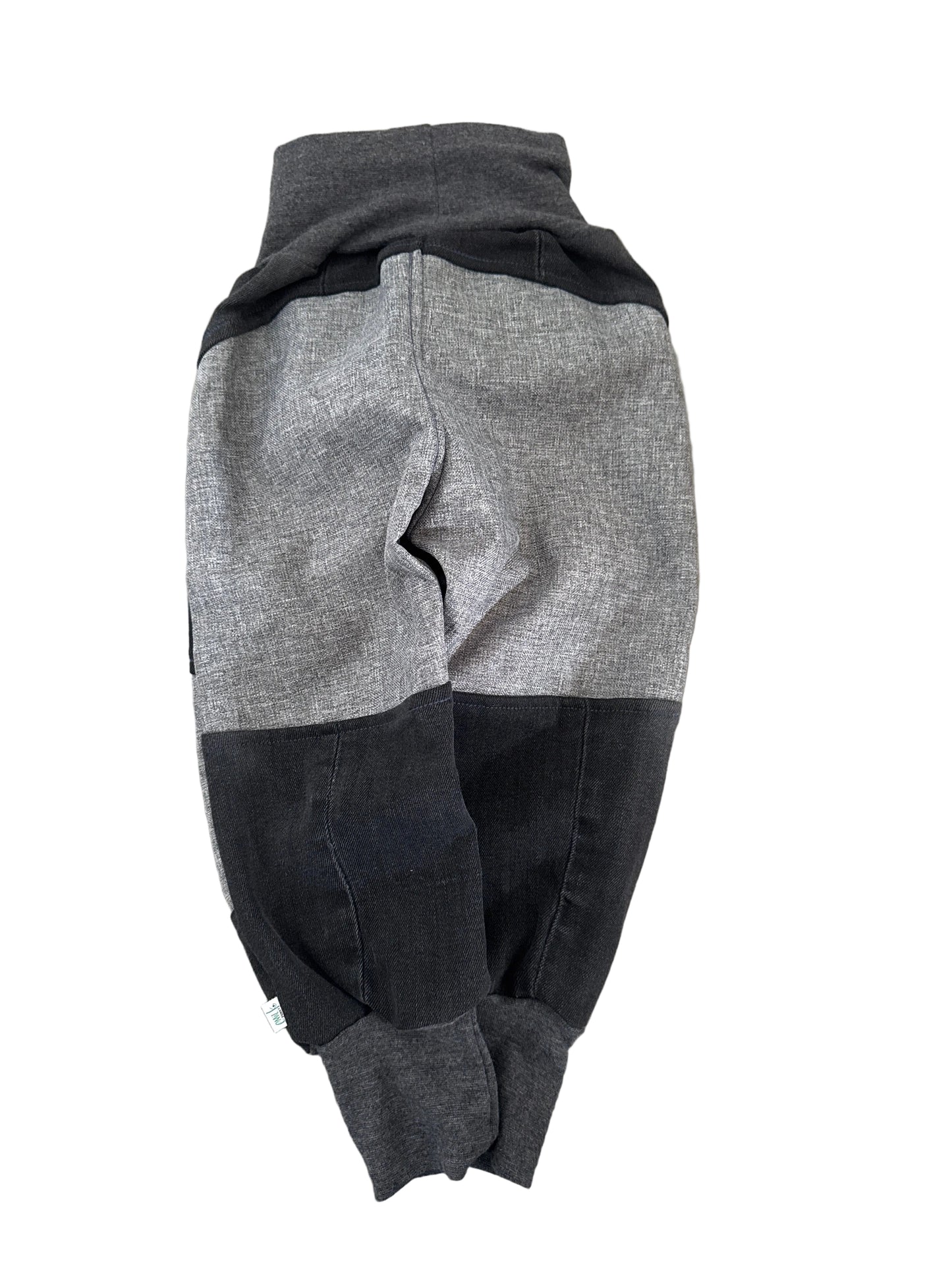 Jeanshose für Kinder *Upcycling mit Besatz Größe 86