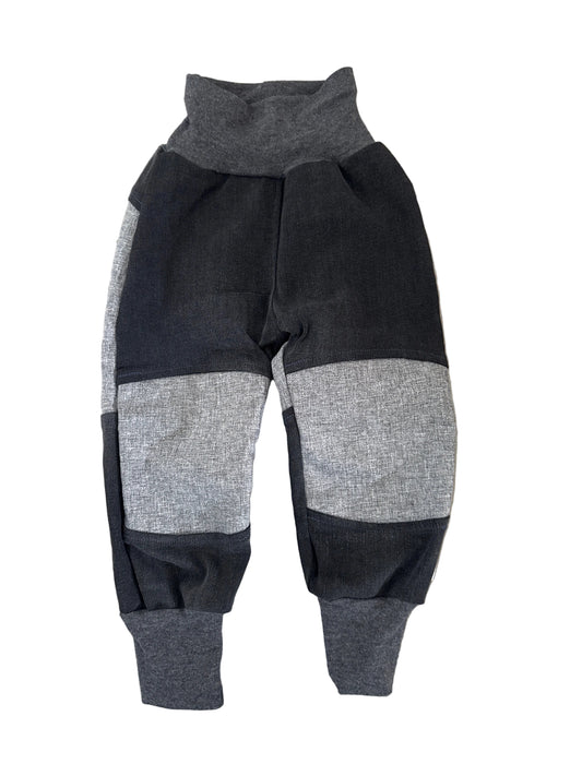 Jeanshose für Kinder *Upcycling mit Besatz Größe 86