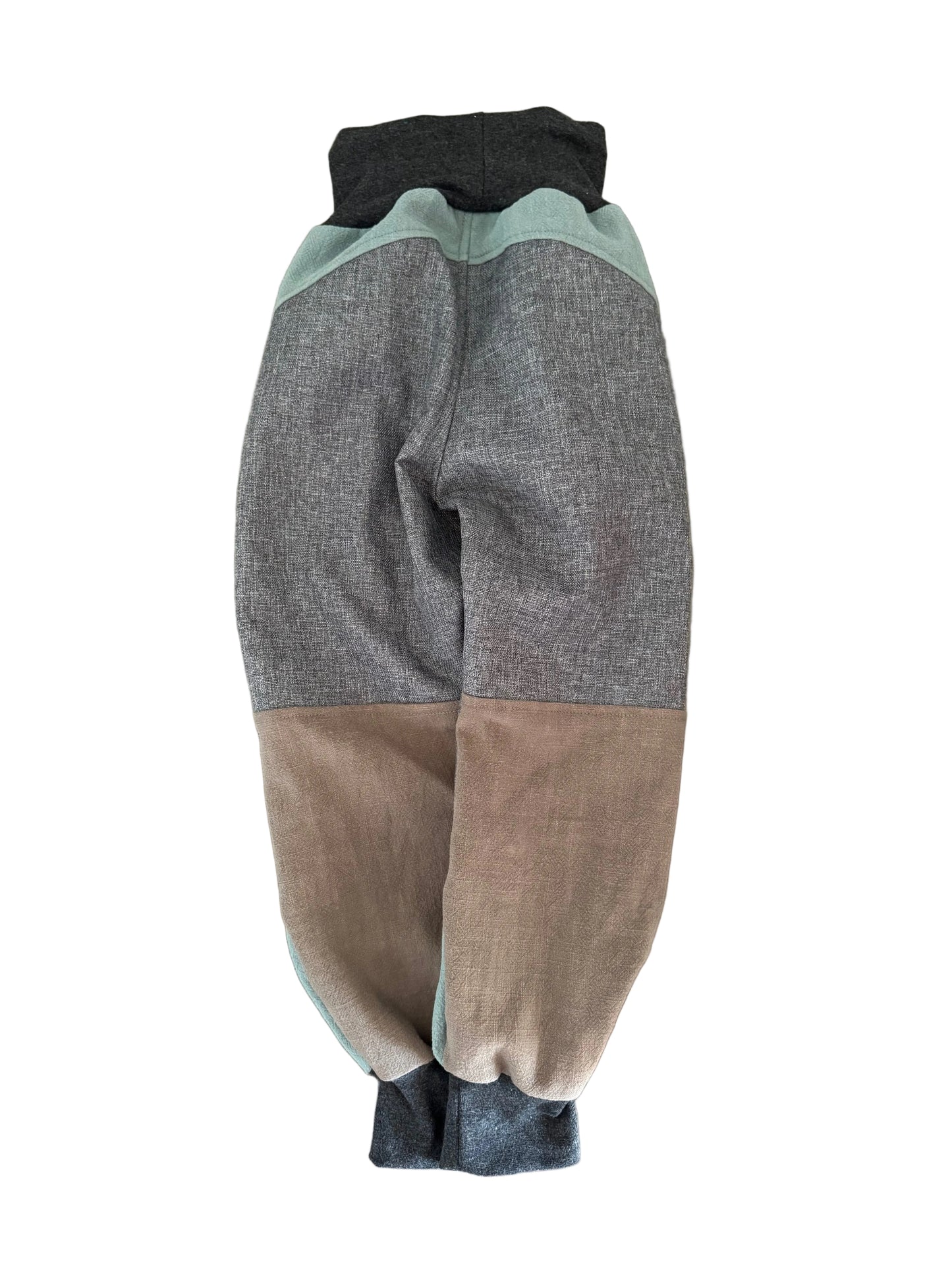Sofort verfügbare Tobehose aus Leinen | Gr. 110