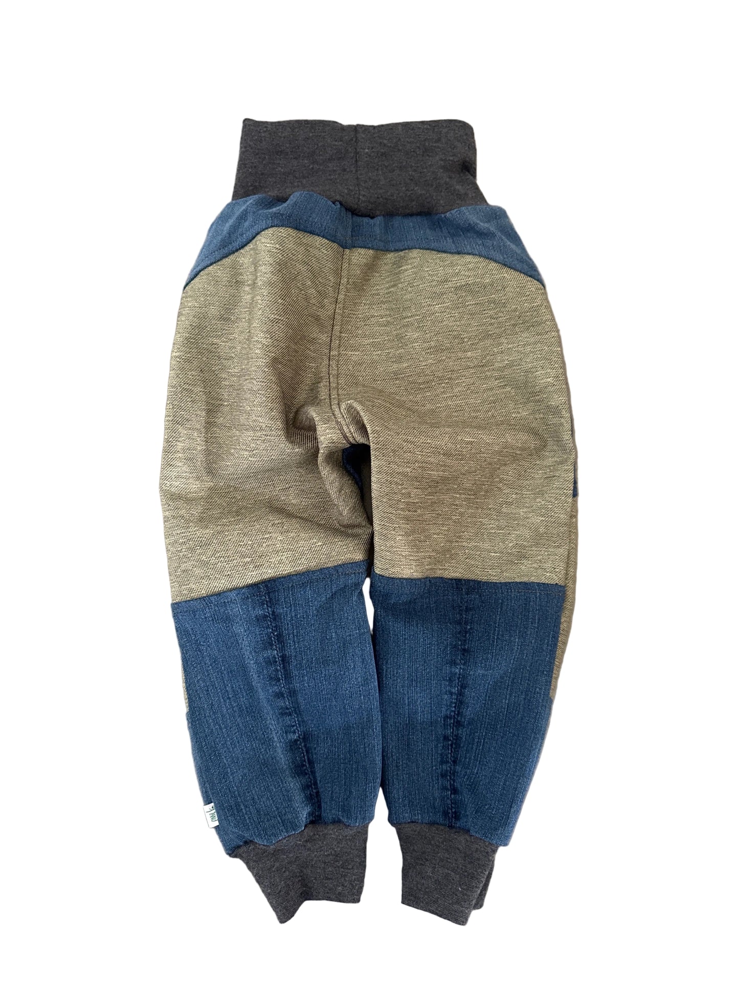 Jeanshose für Kinder *Upcycling mit Besatz Größe 92