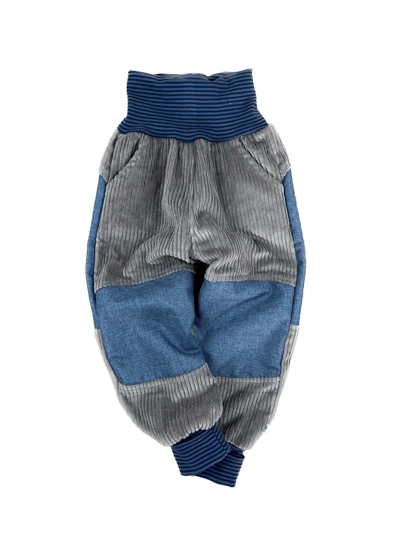 Cordhose für Kinder – Tobehose mit Besatz * Grau