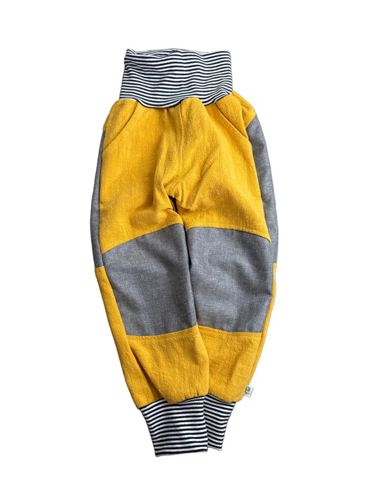 Sofort verfügbare Tobehose aus Leinen | Gr. 98