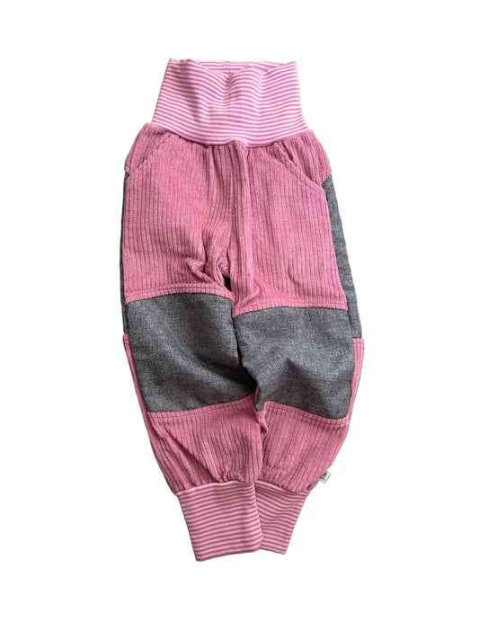 Sofort verfügbare Tobehose aus Cord | Gr. 98