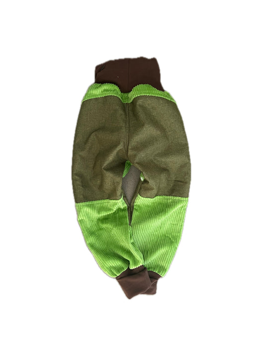 Cordhose für Kinder – Tobehose mit Besatz * Lime