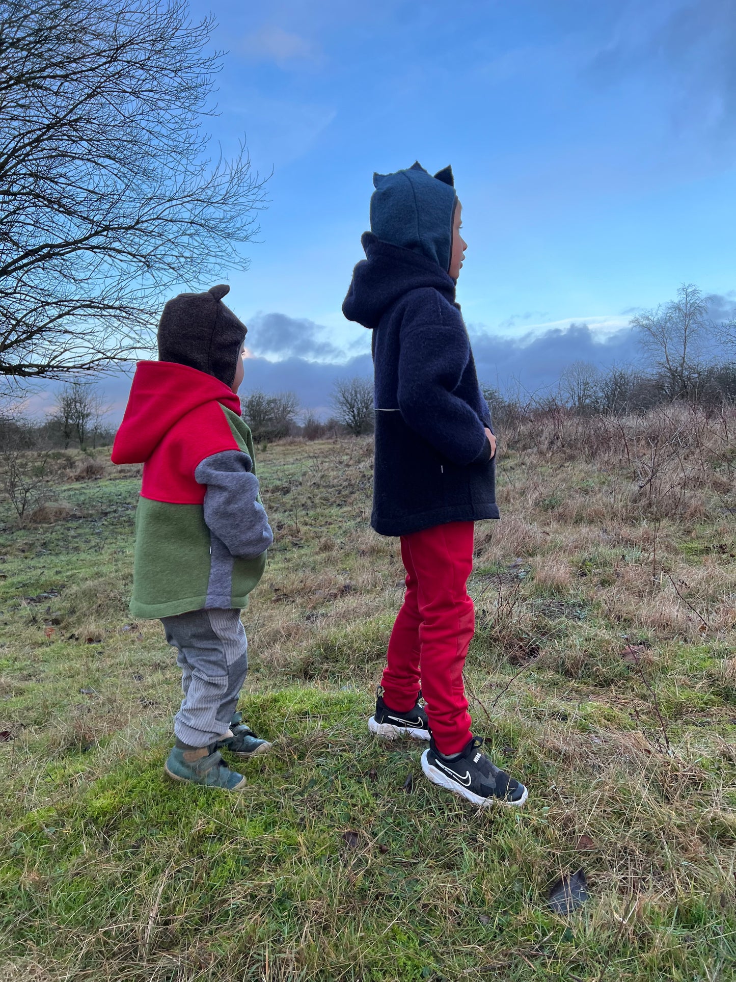 Cordhose für Kinder – Tobehose mit Besatz * Grau