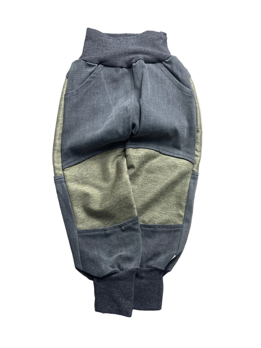Jeanshose für Kinder *Upcycling mit Besatz Größe 98