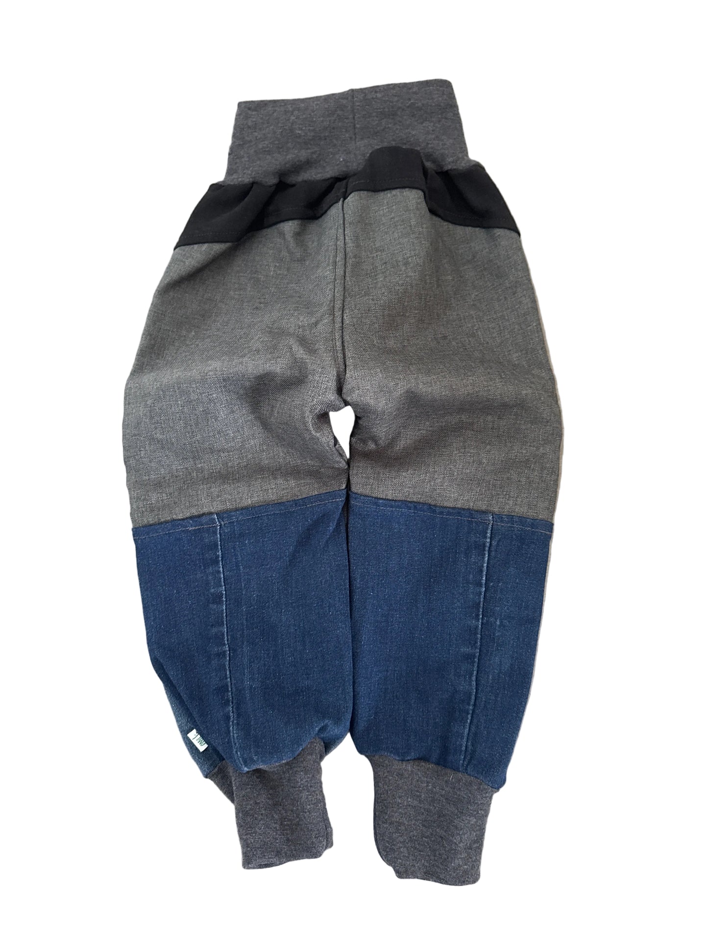 Jeanshose für Kinder *Upcycling mit Besatz Größe 92